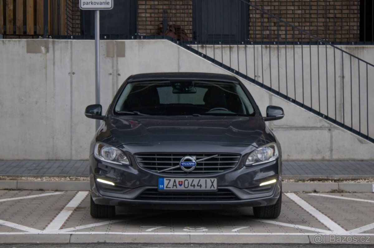 Volvo V60 A/T 84kW - 2