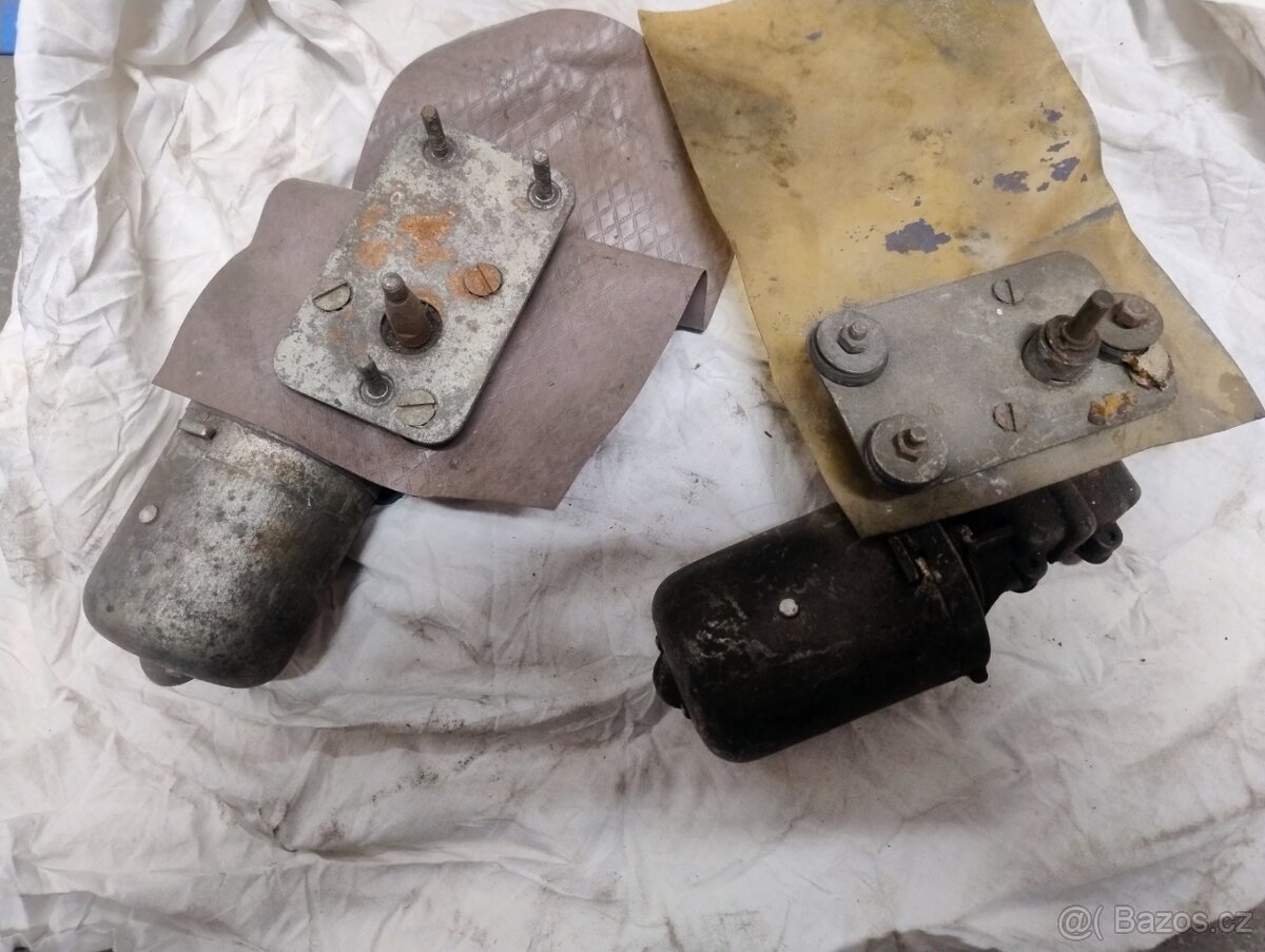 MOTOREK STĚRAČE TRABANT 601S 6V - 2