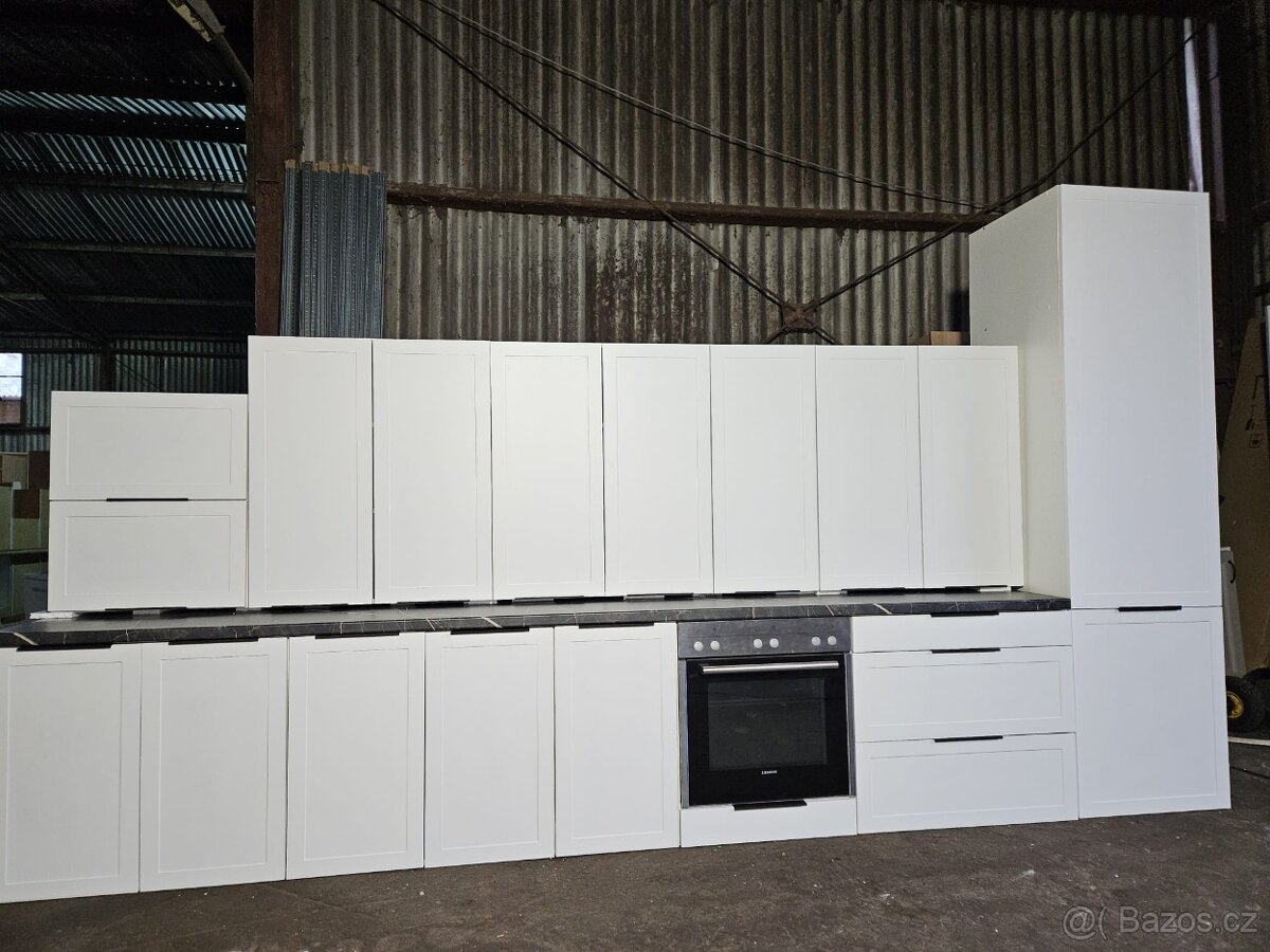 Nová kuchyňská linka s pracovní deskou - 2
