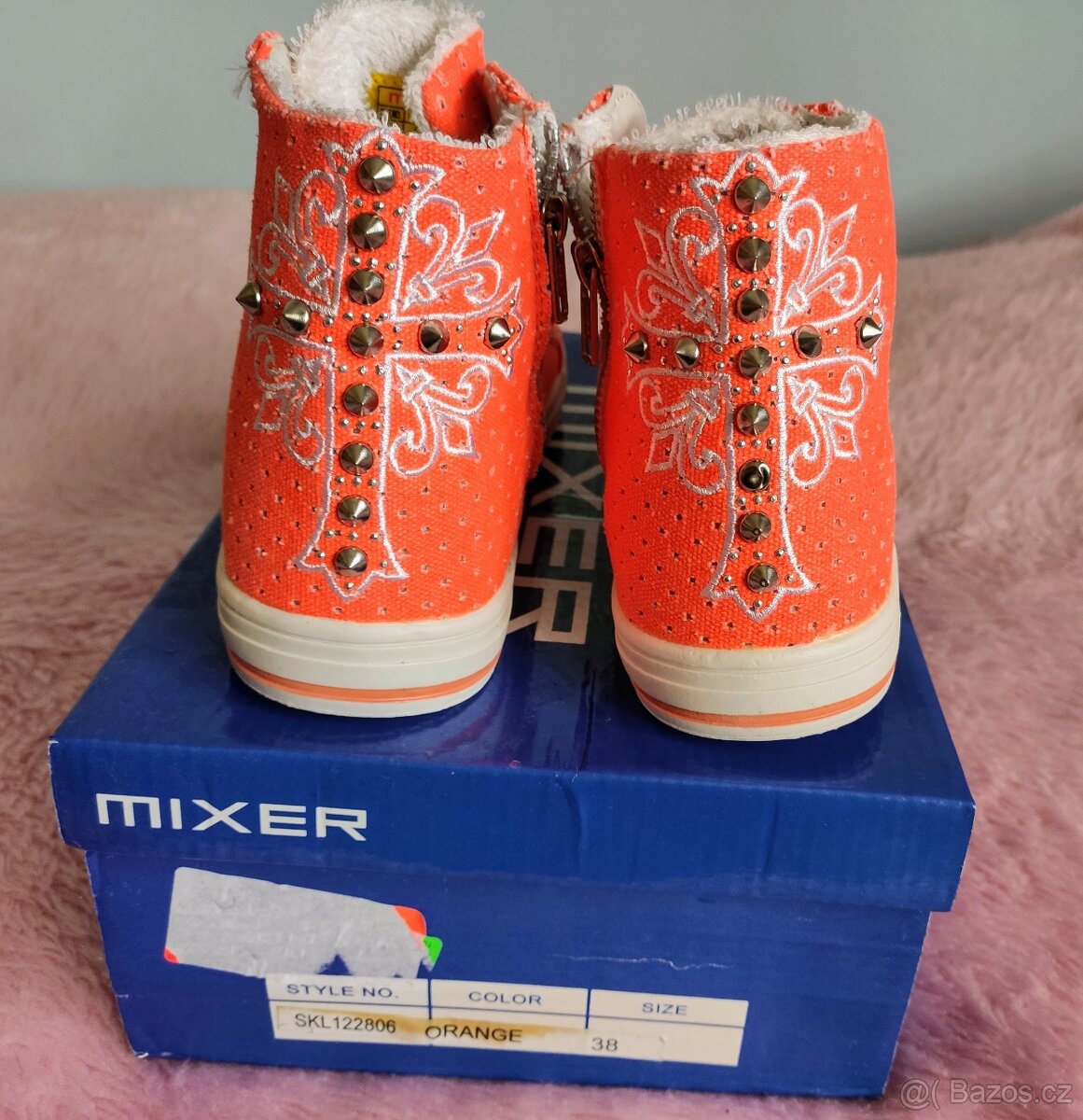 Dámské (dívčí) tenisky zn. MIXER VEL. 39 - 2