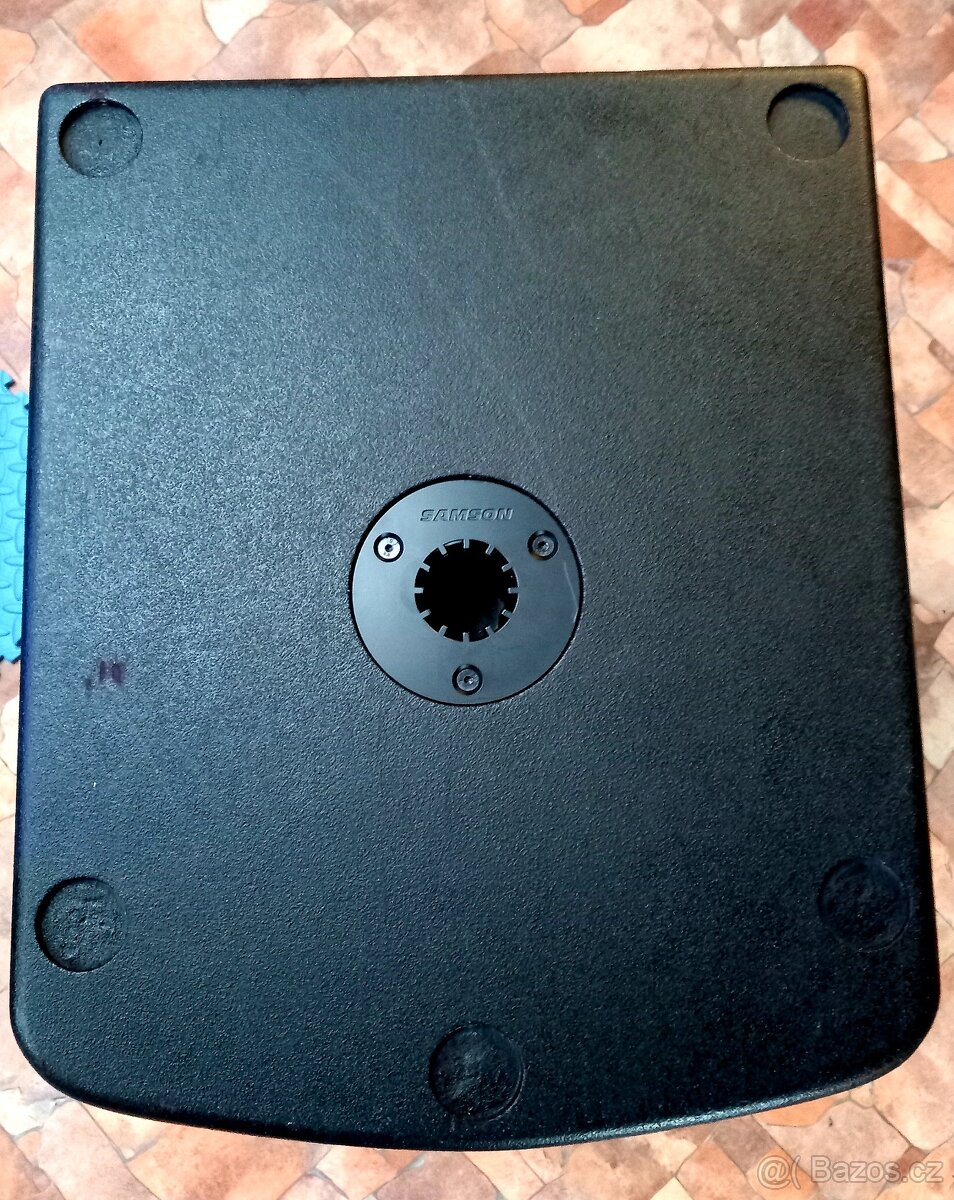 Samson Auro D1200 - aktivní subbas 700W - 2