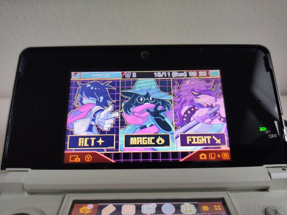 Nintendo 3DS Ice White + homebrew hack a 64GB karta - 2