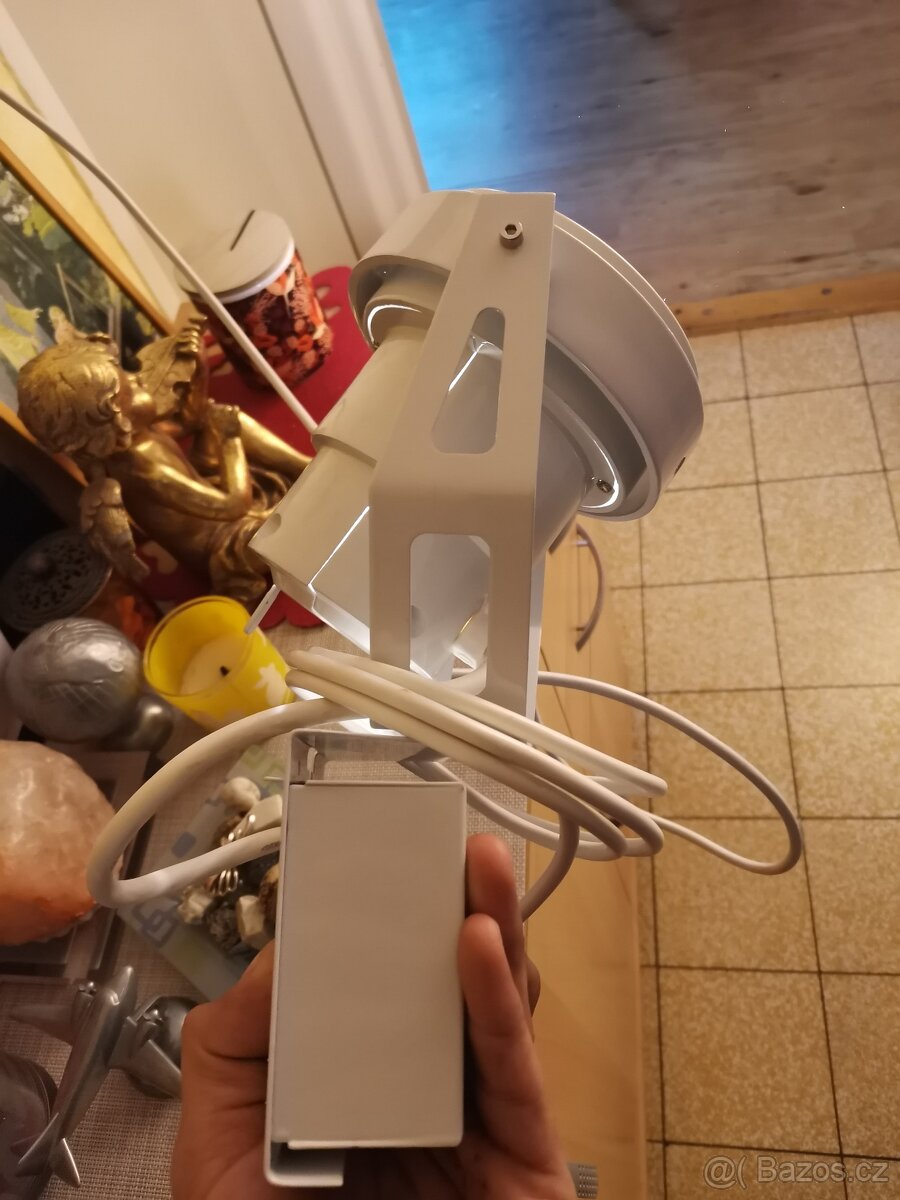 Prodám Halogenové Světla (silné osvětlení) - 2