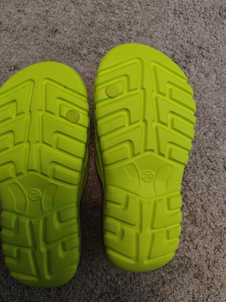 Dětské pantofle 28 Nošené - 2