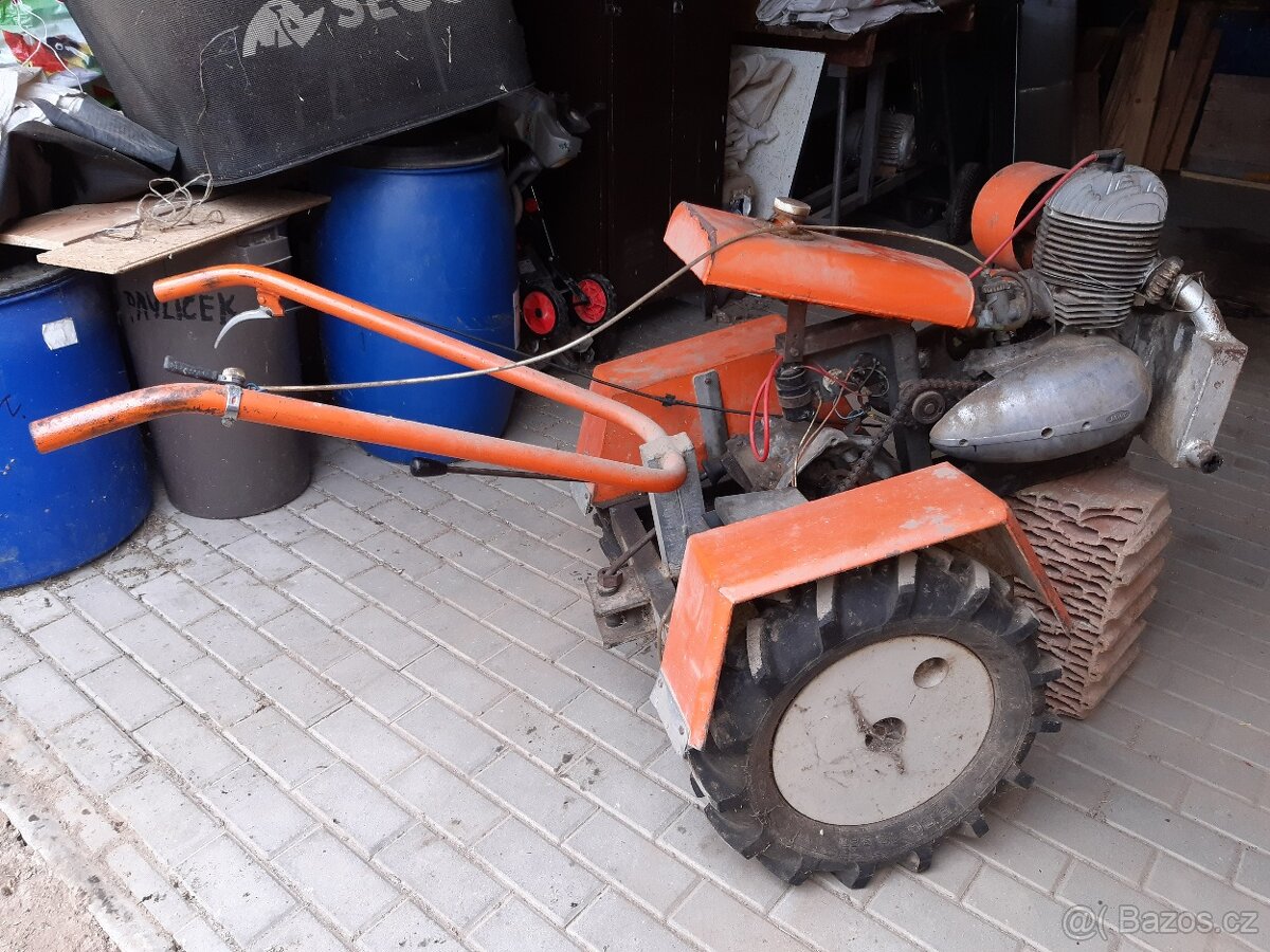Fréza, malotraktor, zahradní traktůrek, vari, motor jawa 250 - 2