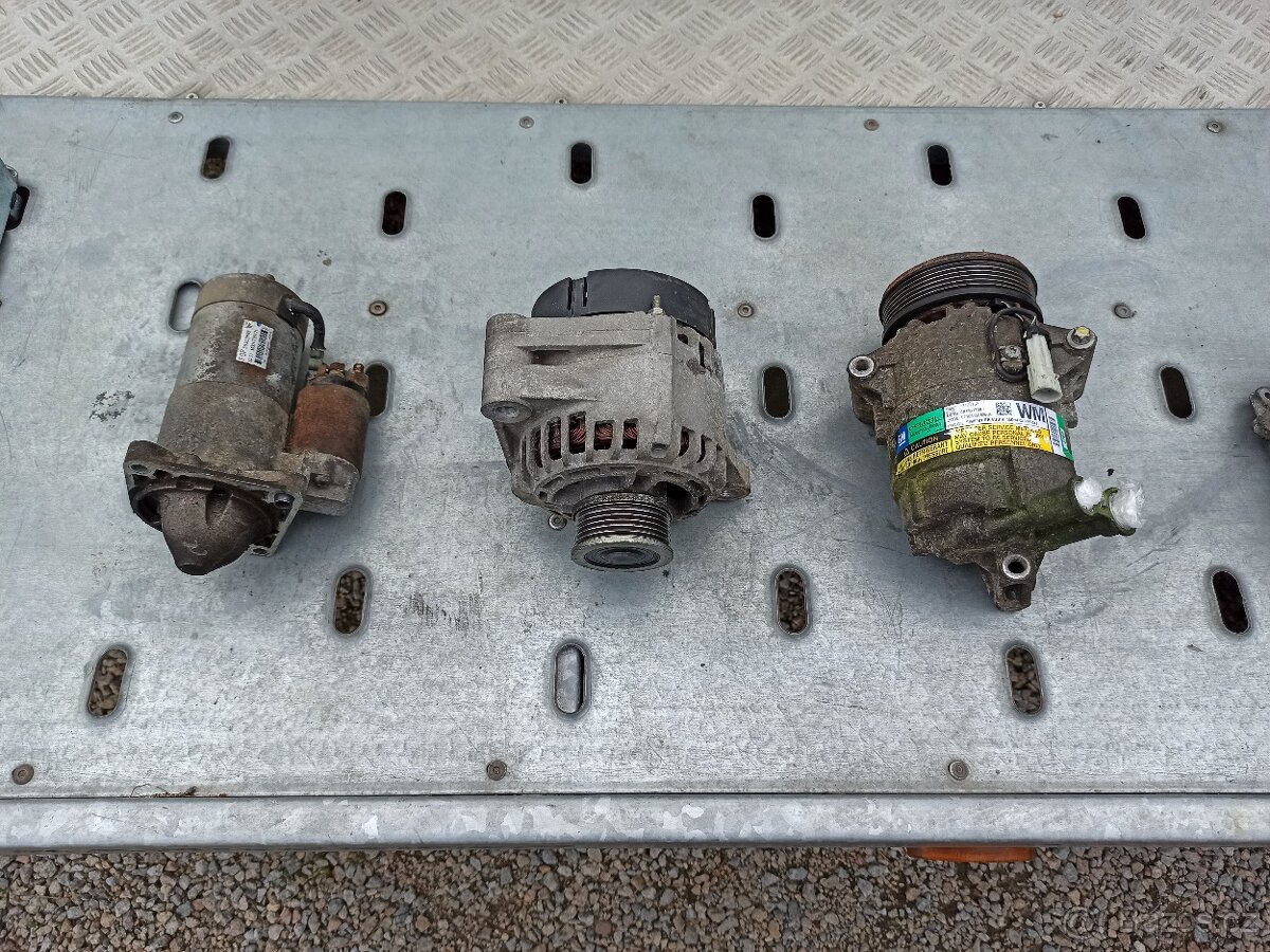 PŘÍSLUŠENSTVÍ MOTORU - OPEL 1.9CDTi 110kW Z19DTH - 2