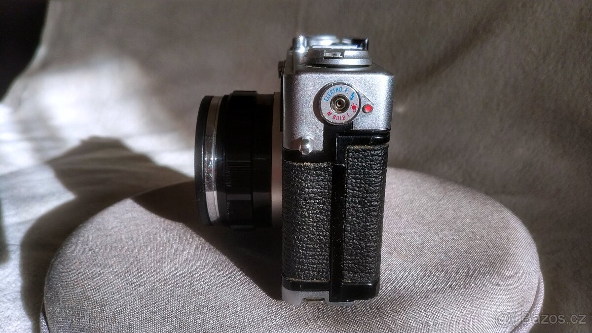 Olympus 35 DC 40mm f1.7 Point and Shoot. Nové bateie - 2