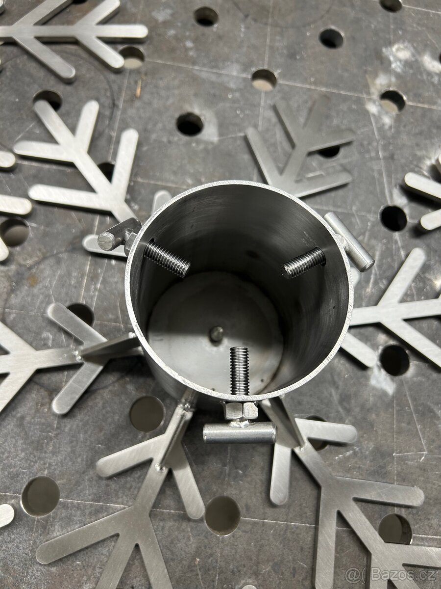 Stojánek na stromek - 2