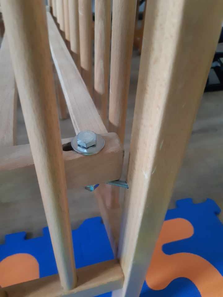 Prodám dřevěnou dětskou postýlku - 2