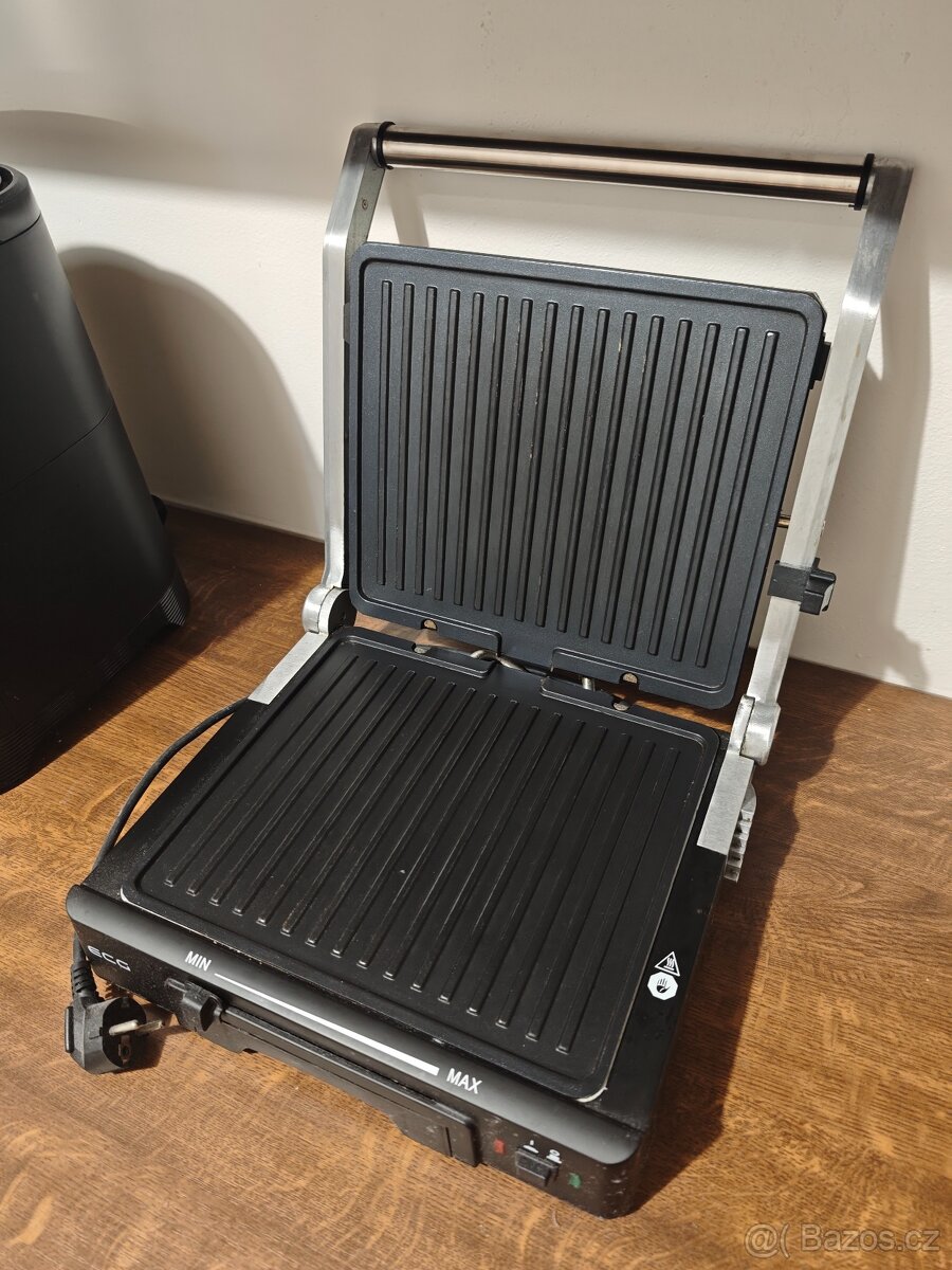 Elektrický gril ECG KG 300 deluxe - 2