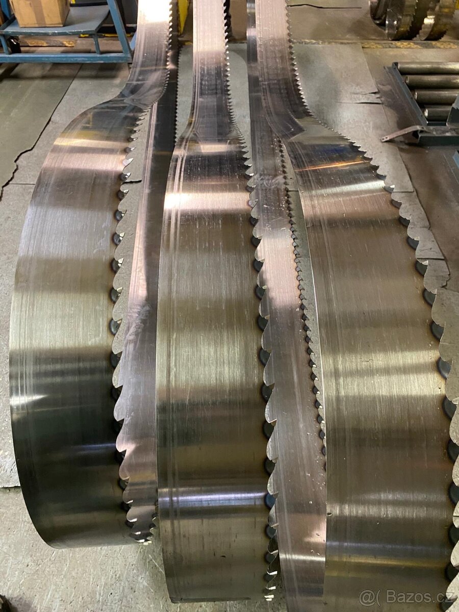 Pilove pasy + servis - 2