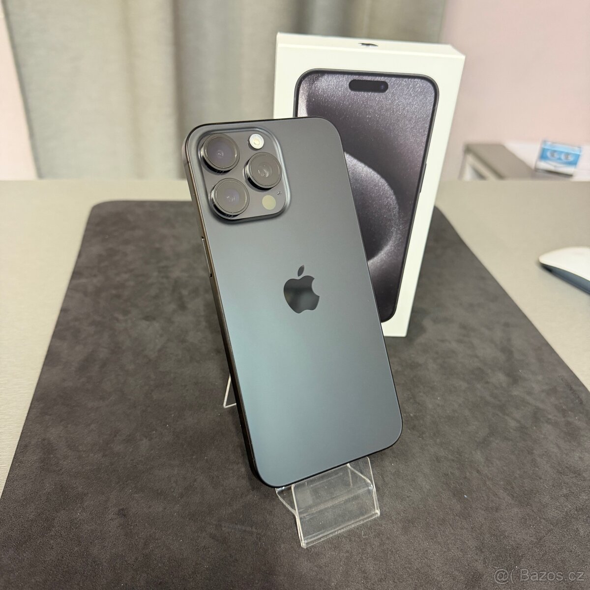 iPhone 15 Pro Max 512GB, jako nový, 12 měsíců záruka - 2