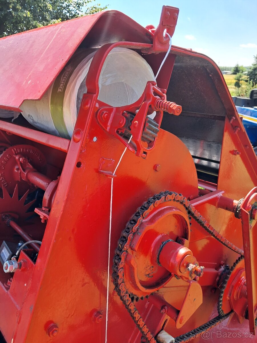 Prodám lis na malé balíky - 2