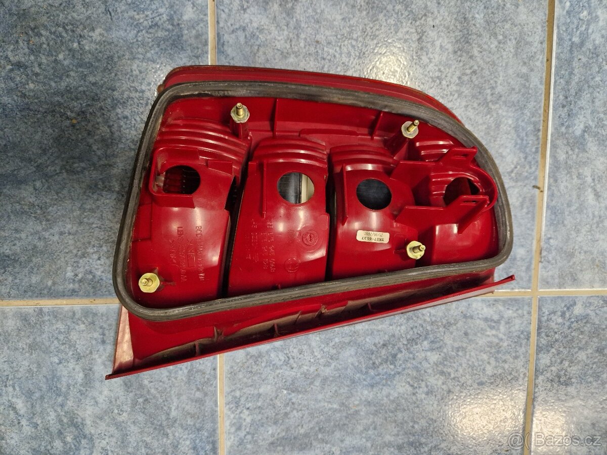 Škoda Fabia pravé světlo - 2