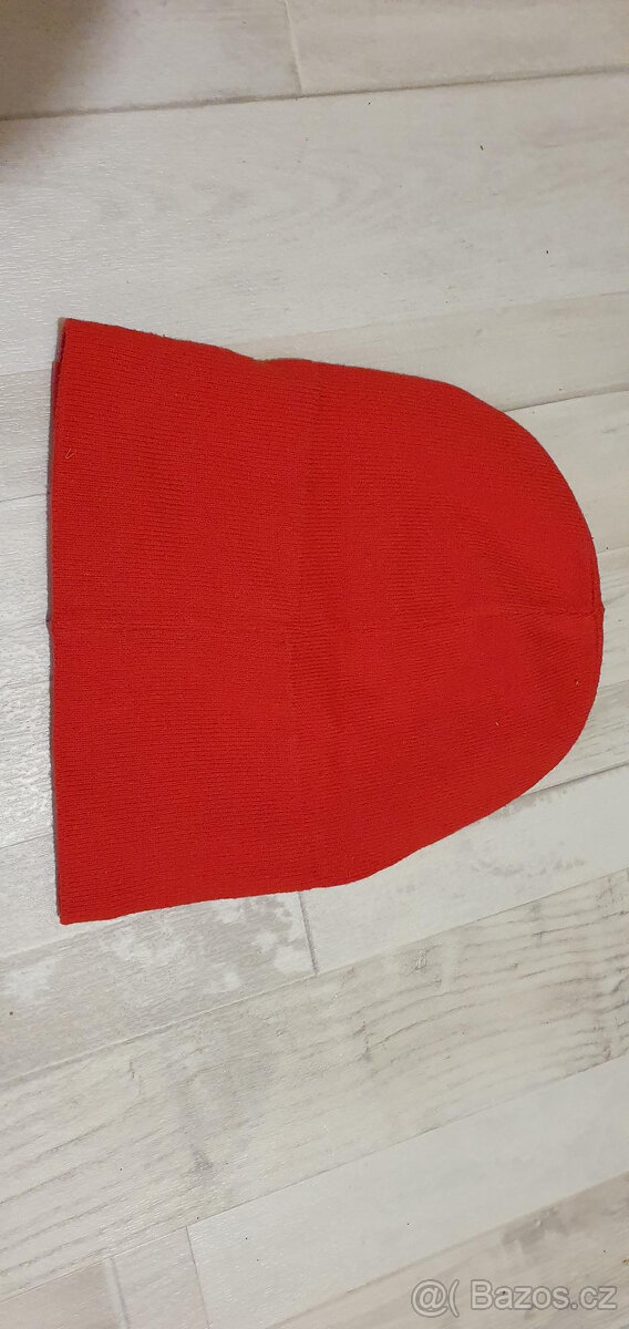 Scuderia Ferrari Junior čepice - obvod 47-50cm nová - 2