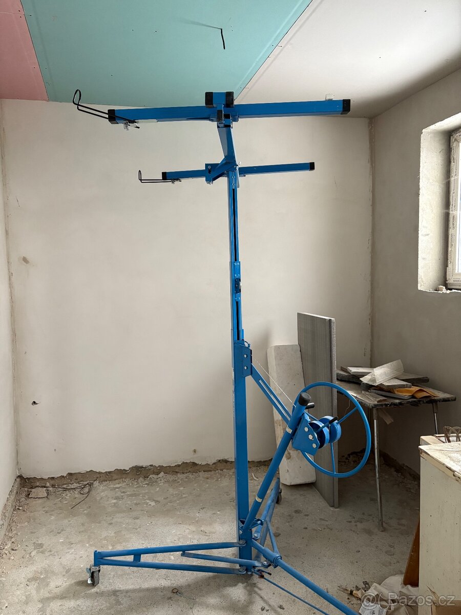 Zvedák na sádrokarton/osb desky - 2