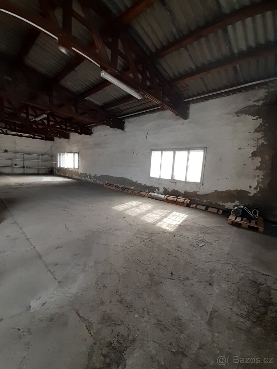 Pronájem skladu Bílina - 2