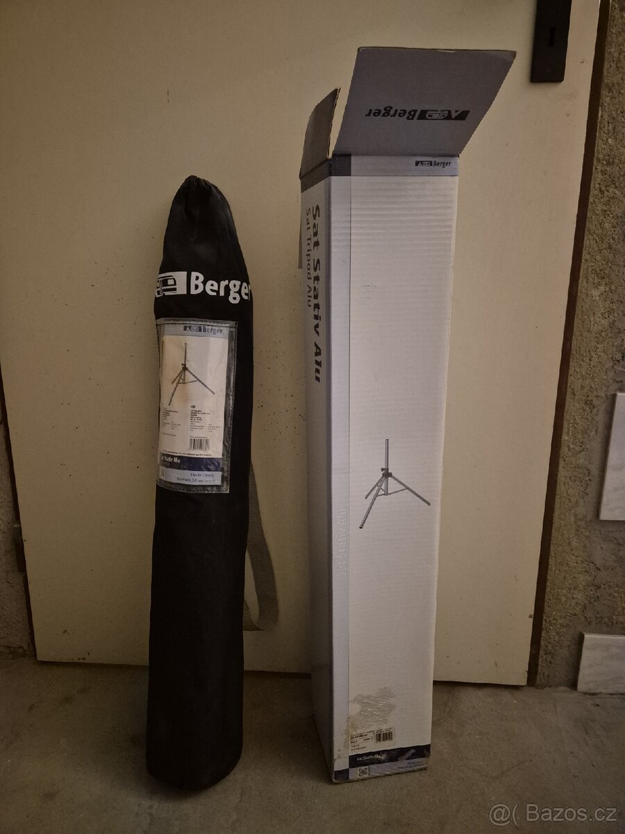 Stativ nejen na satelit na kempování - 2