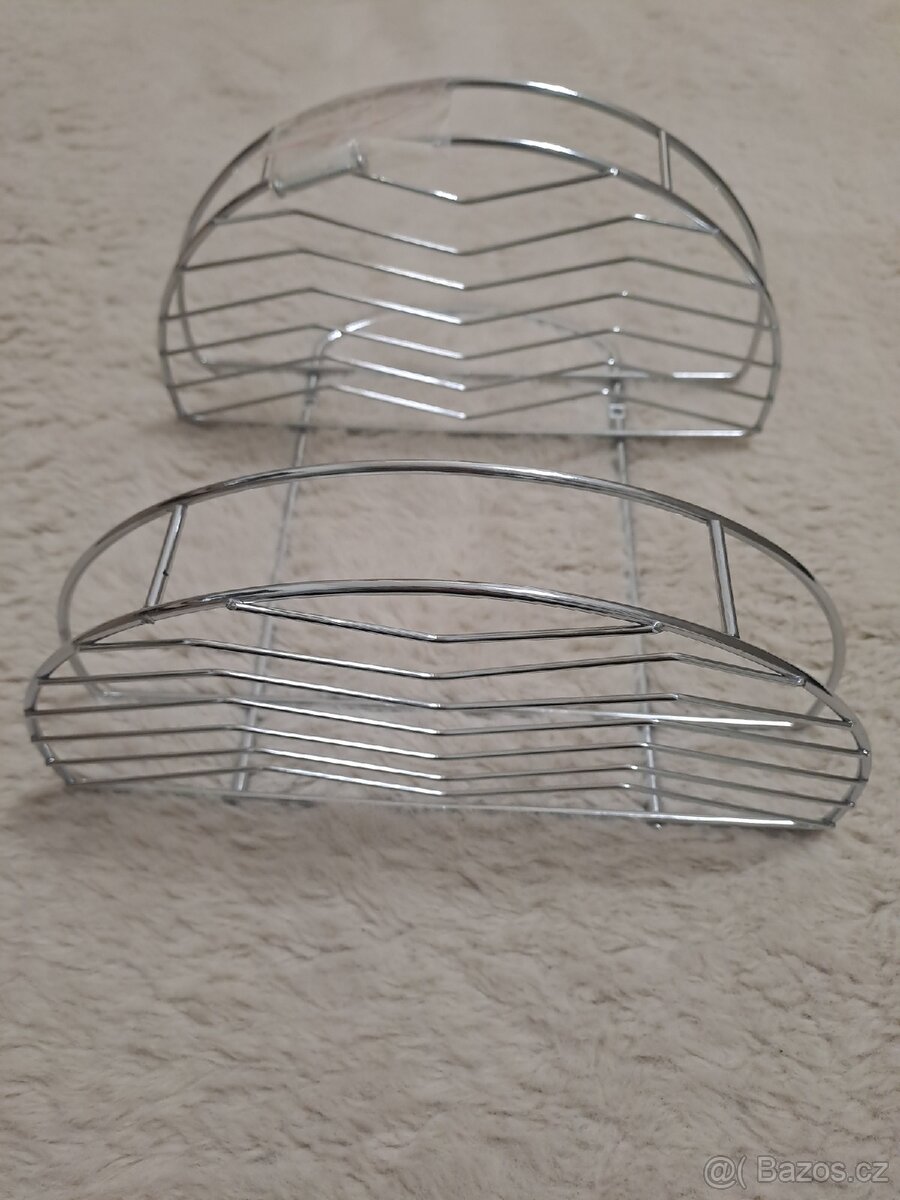 Polička na stěnu - 2