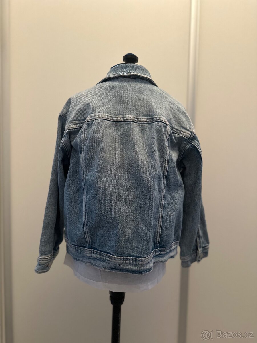Dětská džínová bunda vel.128 - 2