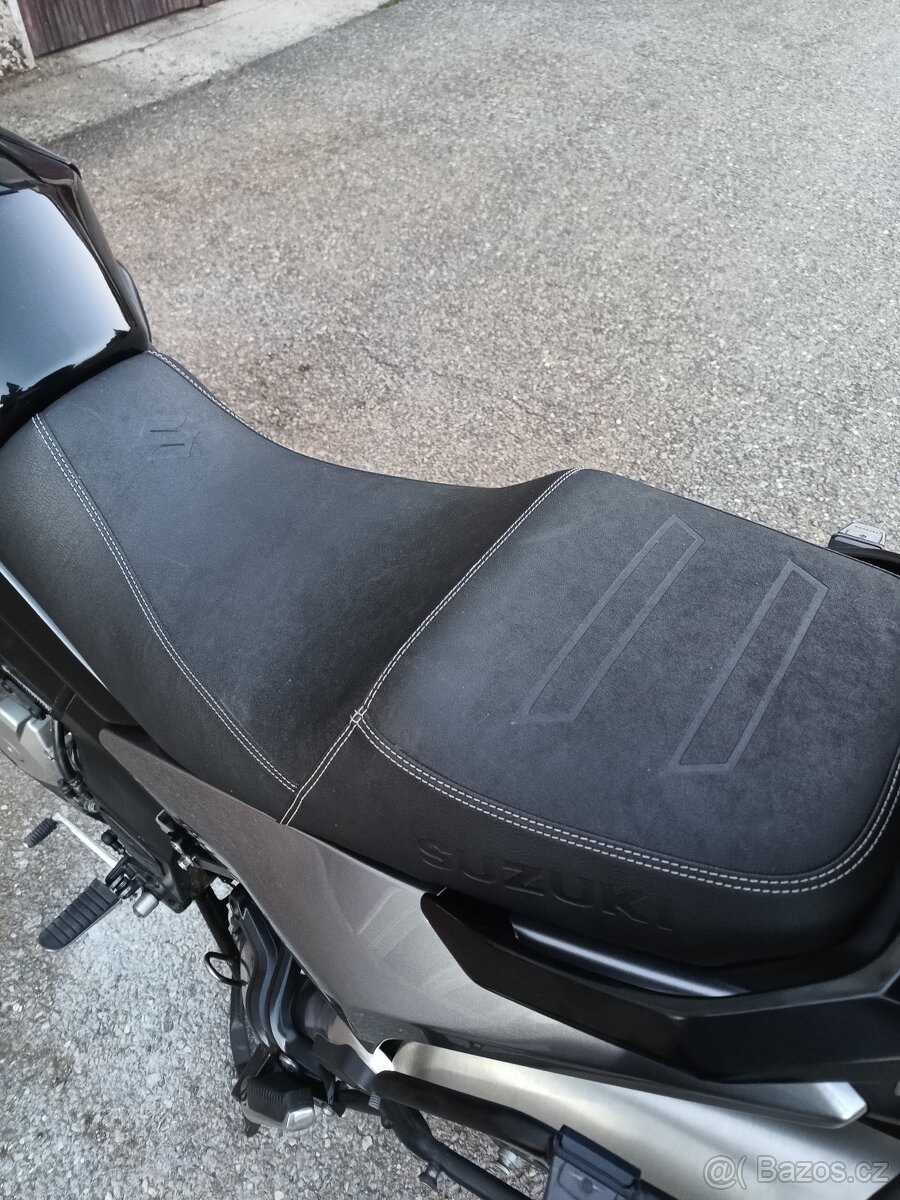 Suzuki DL1000 V-strom - 2