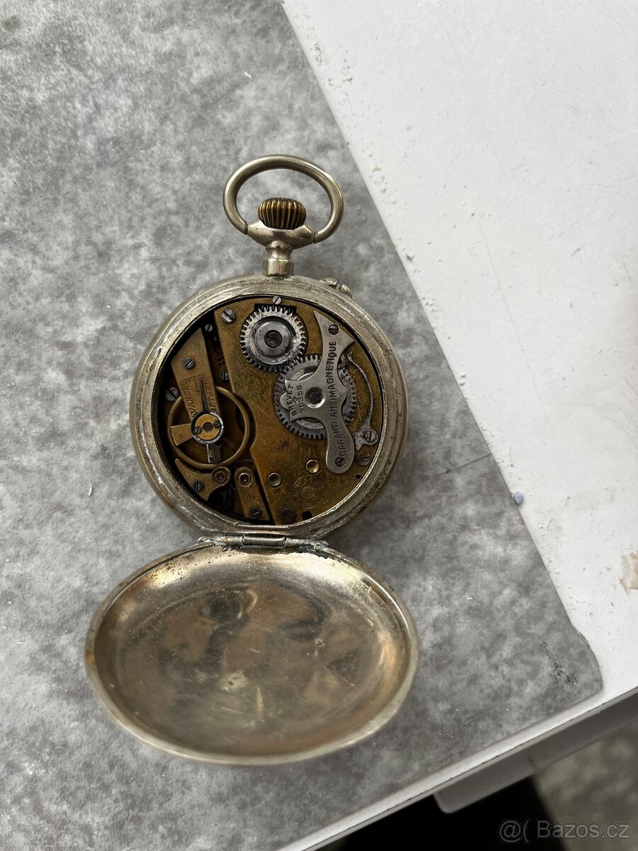 Hodiny cibule s lokomotivou - 2