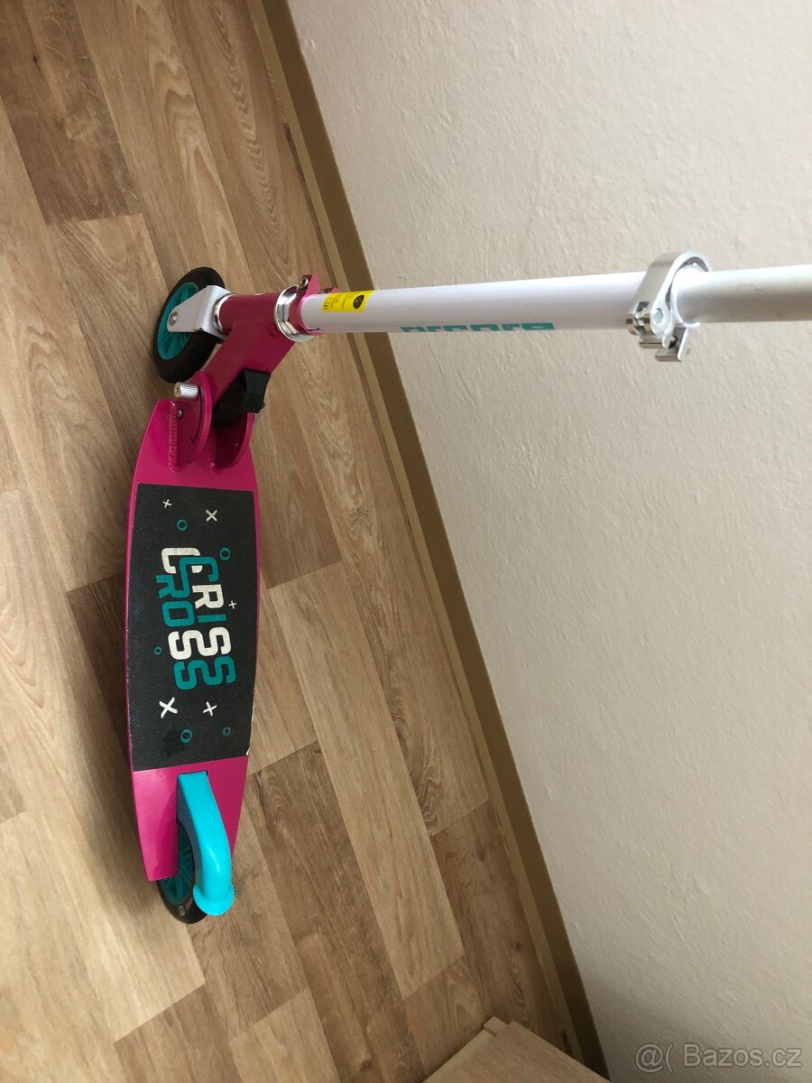 Koloběžka CRISSCROSS - 2