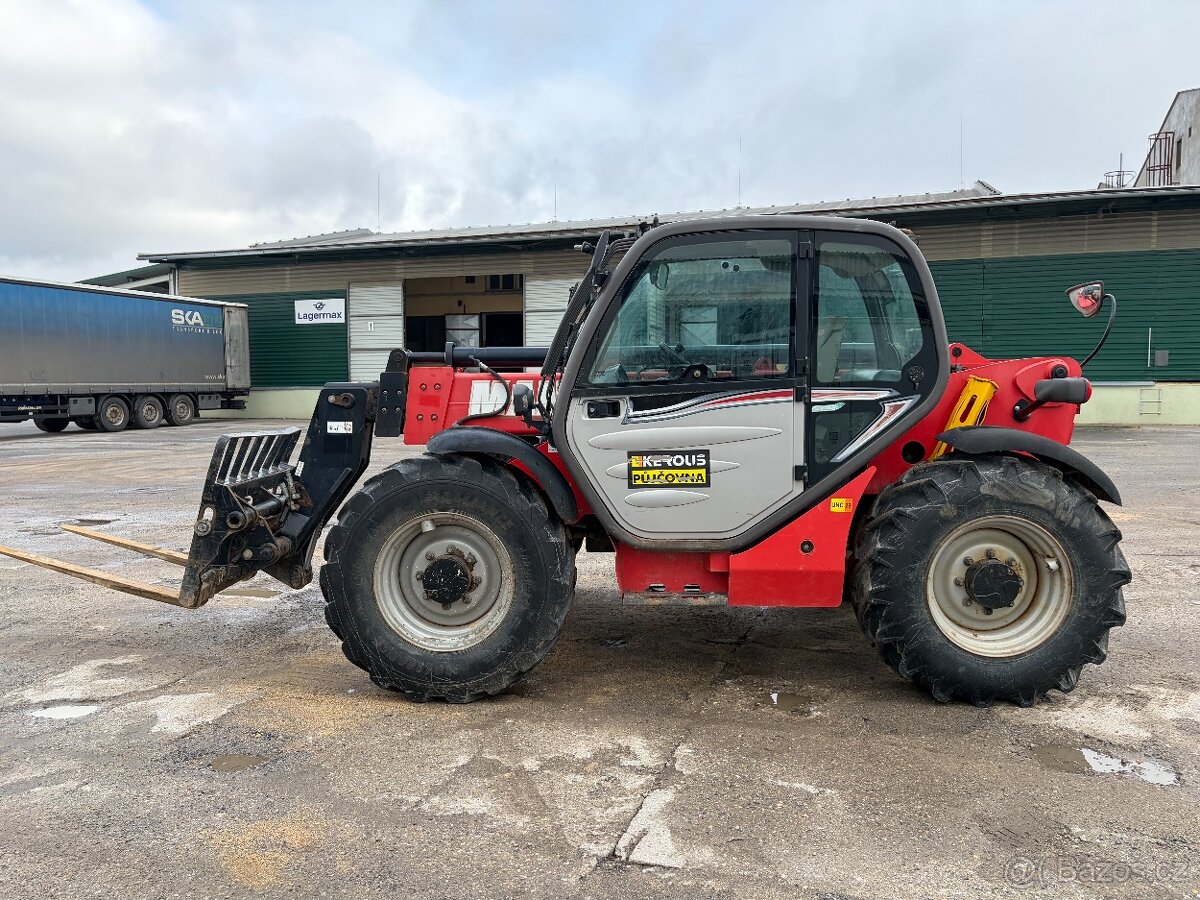 Teleskopický manipulátor Manitou MT 932 - 2