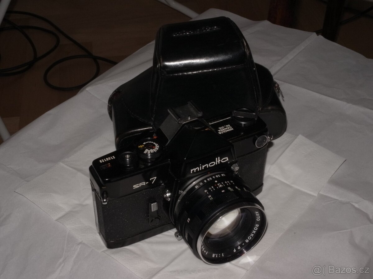 Minolta SR-7 black paint - 2