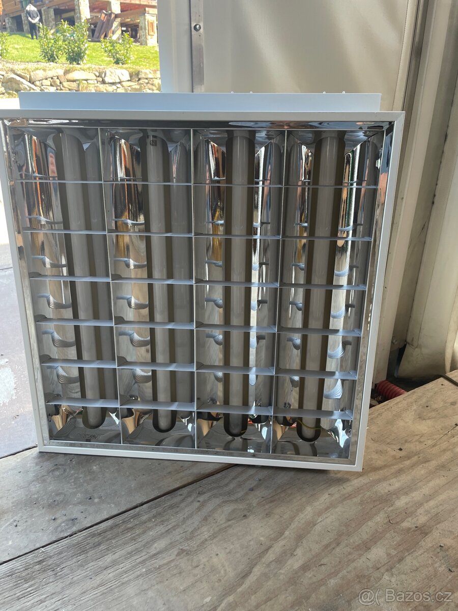 Kancelářské osvetleni panely - 2