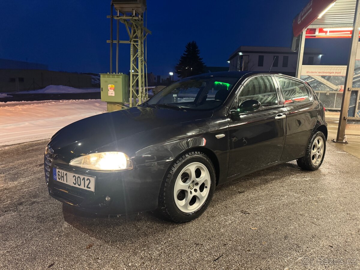 Alfa romeo 147 - 2