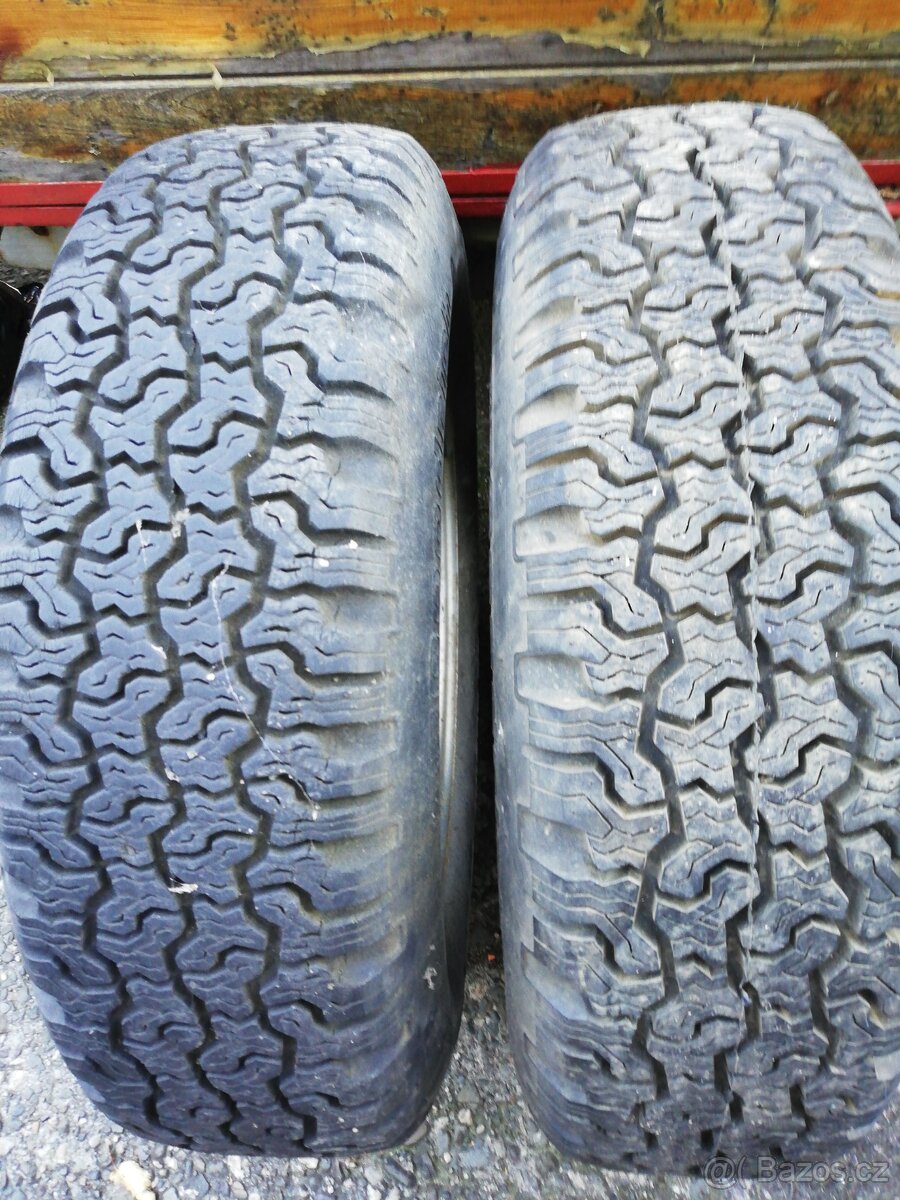BFGoodrich 205/75 R15 - 2