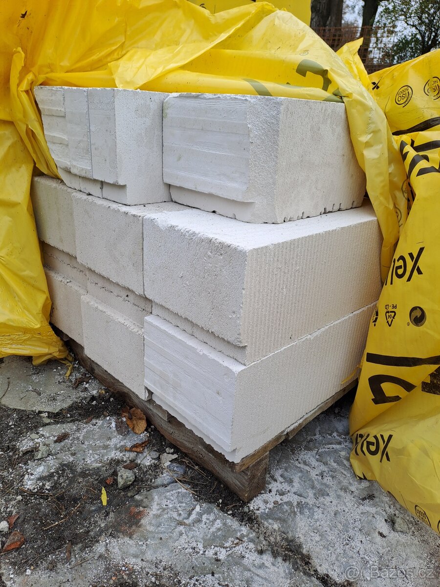 Prodám stropní vložky Ytong - 2