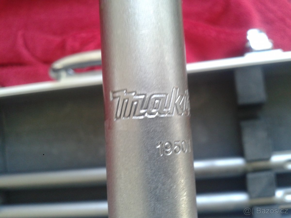 SDS plus sekáče Makita - 2