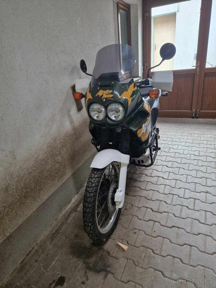 Honda Africa Twin XRV 750