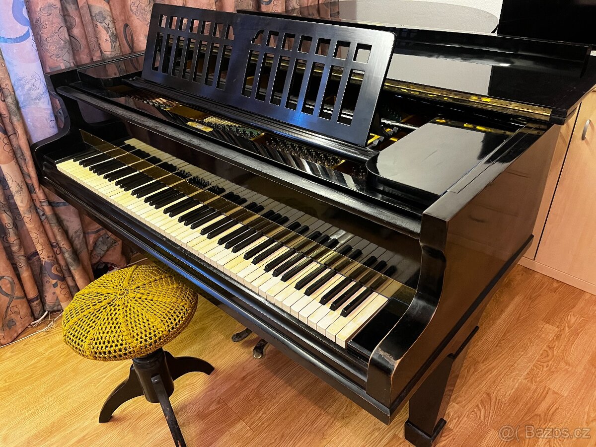 Klavír August Főrster - 2