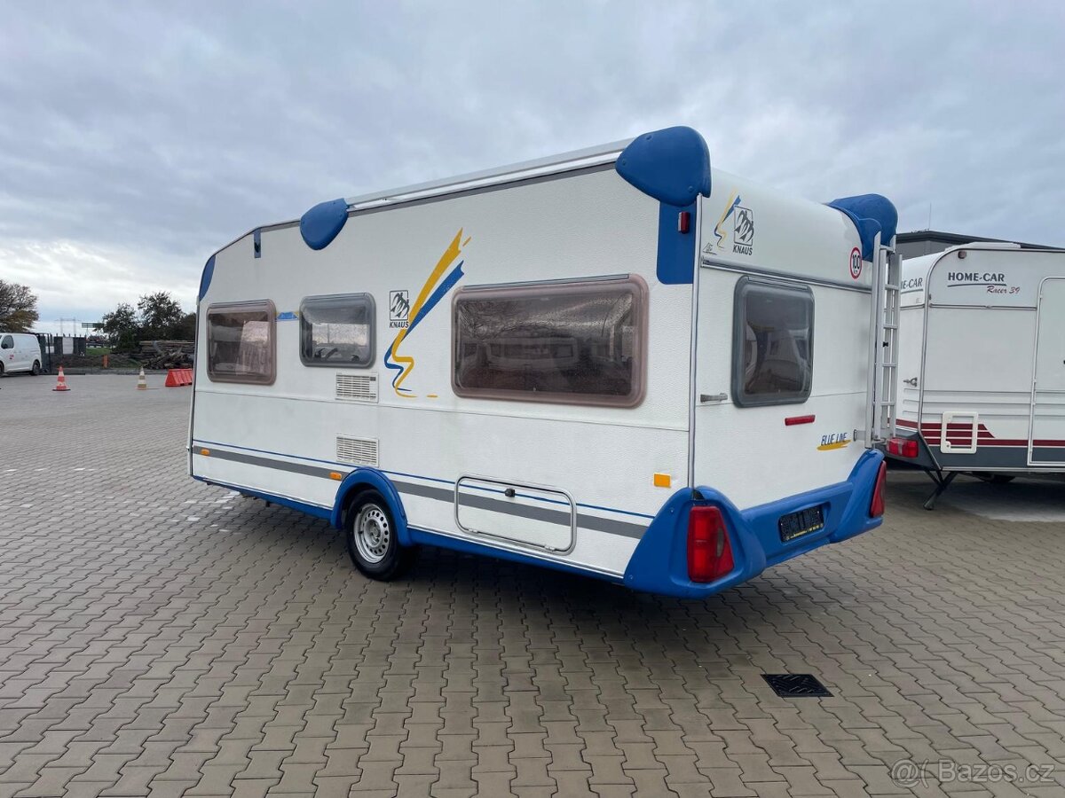 Knaus Blueline 450, 4 osoby, bojler, sprcha, stan, fr.postel - 2