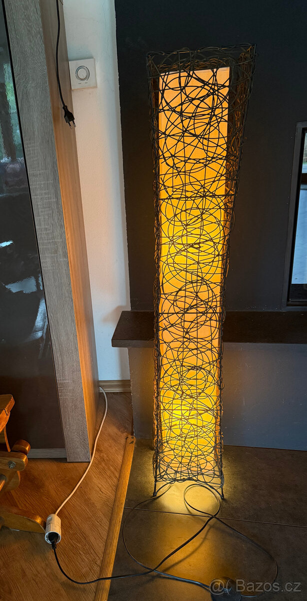 Designová stojací lampa DECO ratanová - 2