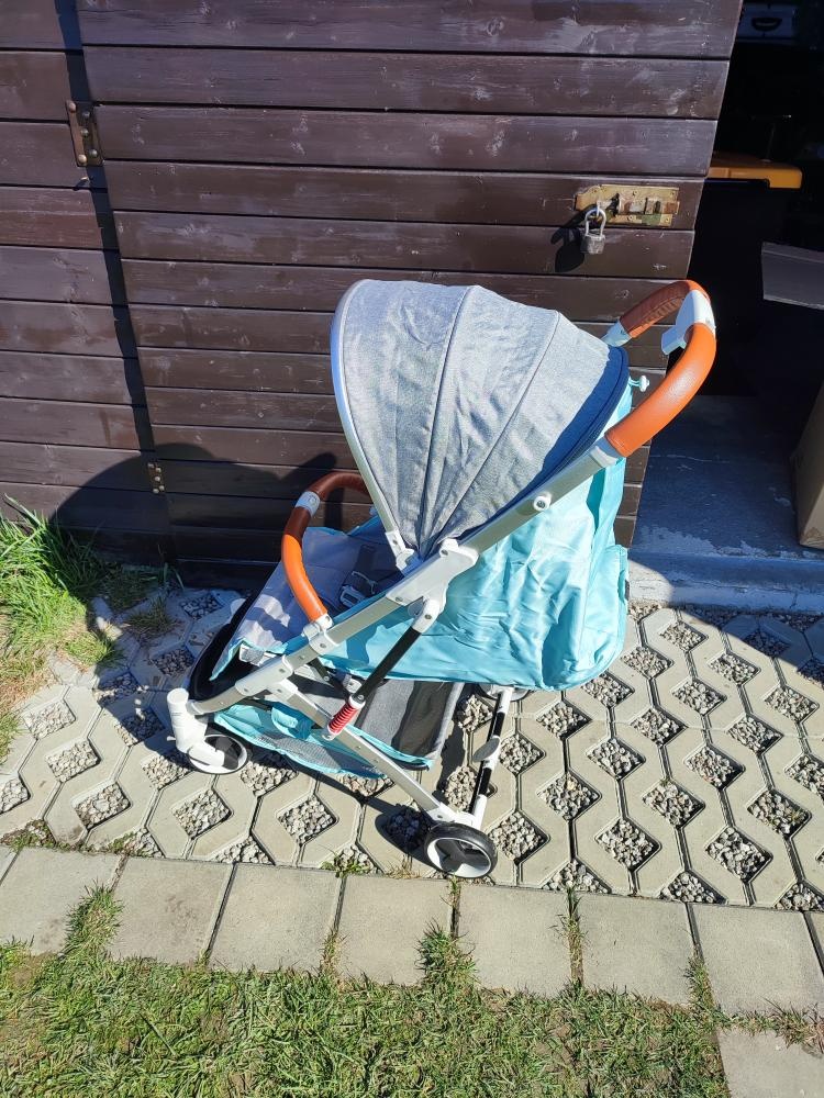 Nový sportovní kočárek (šedo-zelený) - 2