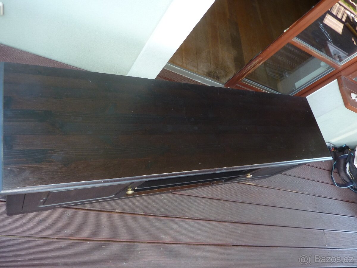 TV komoda/TV stolek - masiv, 175x45 cm - 2