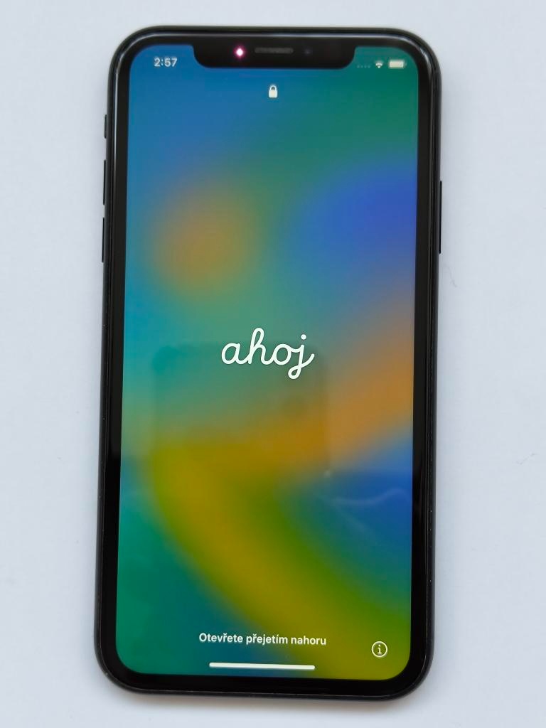 iPhone XR 64Gb black. Prodám zachovalý používaný iPhone XR v - 2