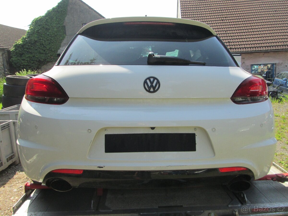 VW Scirocco R-LINE 2.0TSI 155kw DSG CCZ NJL rok 2011 - 2