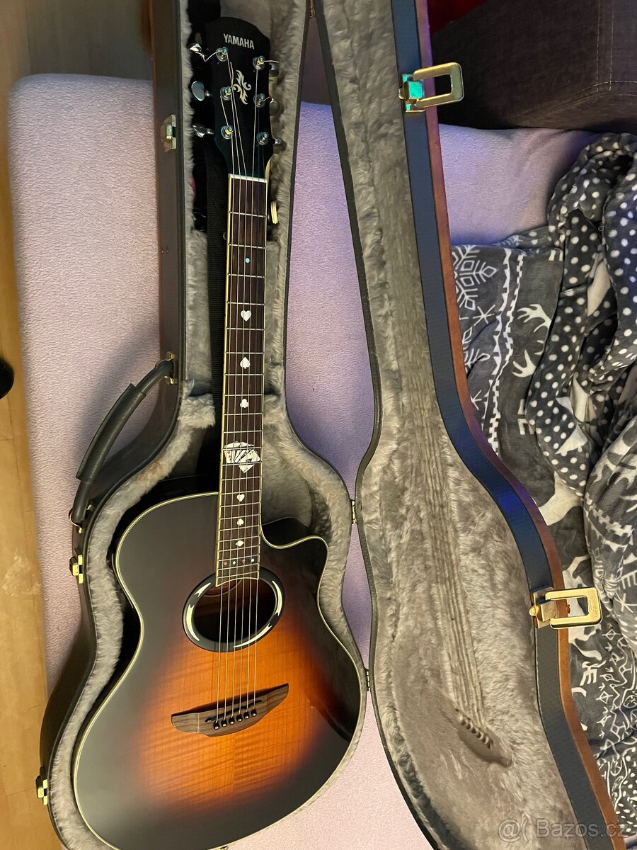 Elektroakustická kytara Yamaha apx - 2