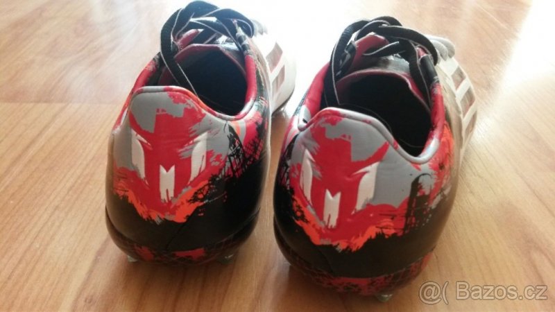 Dětské fotbalové boty Adidas, vel. 34, - 2