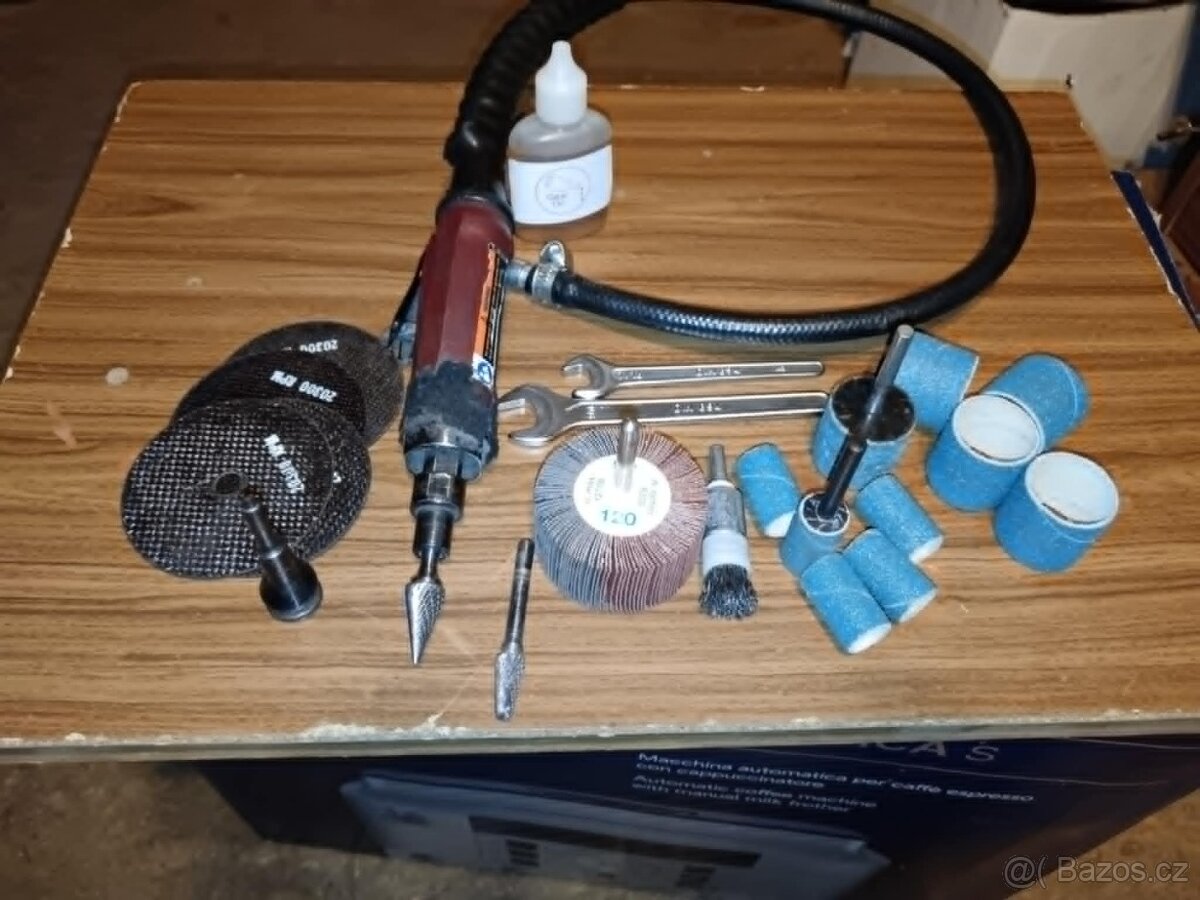 Přímá pneumatická bruska. - 2