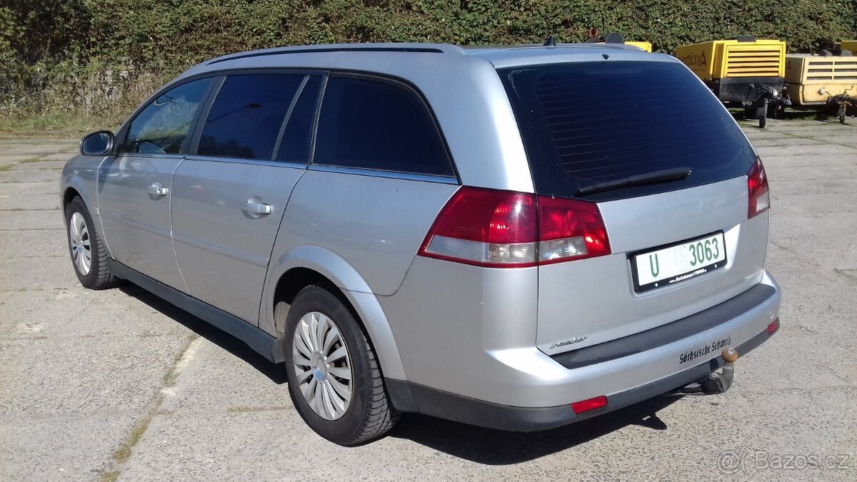 Opel Vectra caravan 2,0 DTI 92 kw 2004 kůže tažné zař. klima - 2
