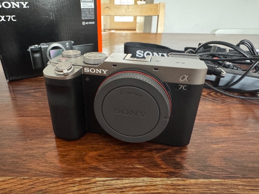 Sony A7C - 2