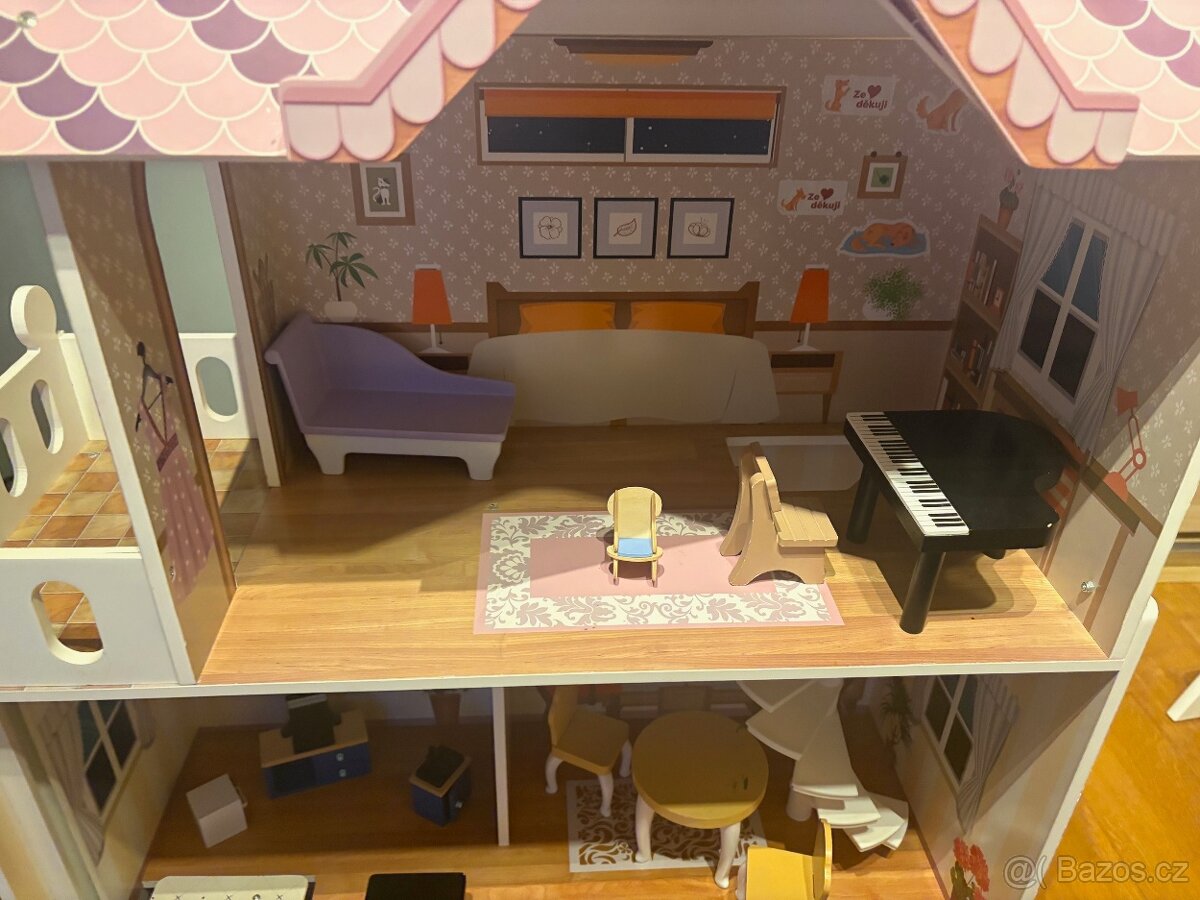 Domeček pro panenky - 2