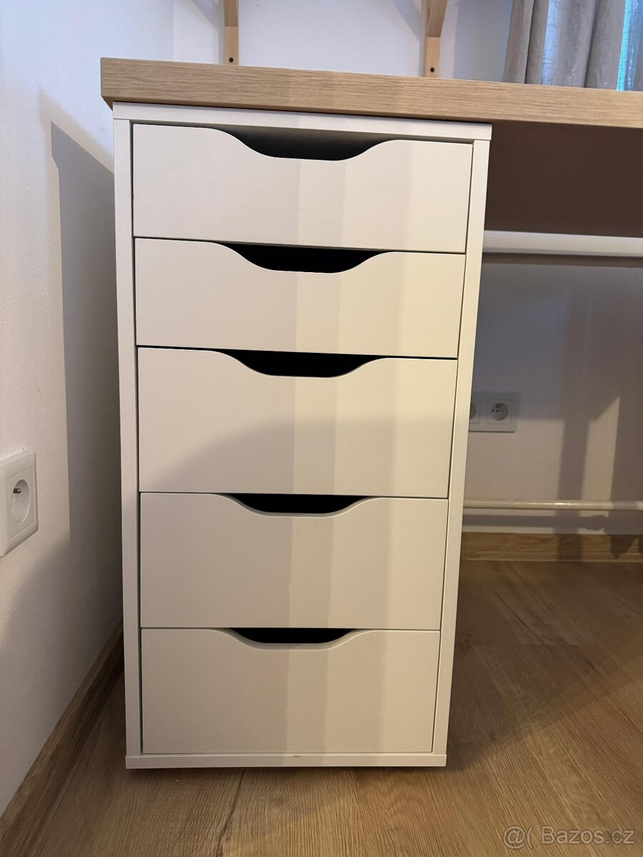 Psací stul (IKEA Lagkapten) - 2