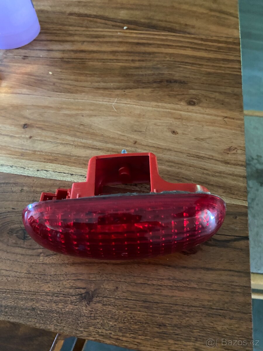 Brzdové světlo Renault Trafic II - 2